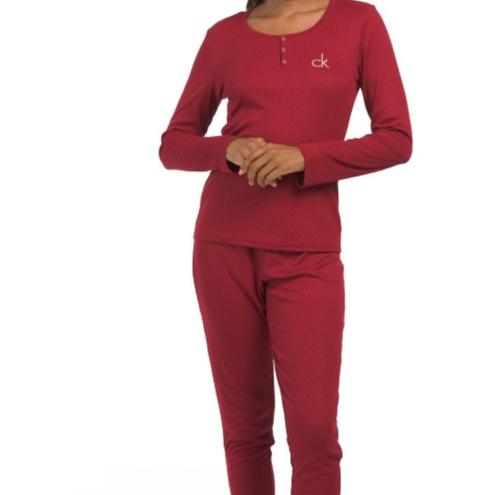 NEW CALVIN KLEIN Set (top and pants) Long Sleeve Pajamas Dark Red size Large